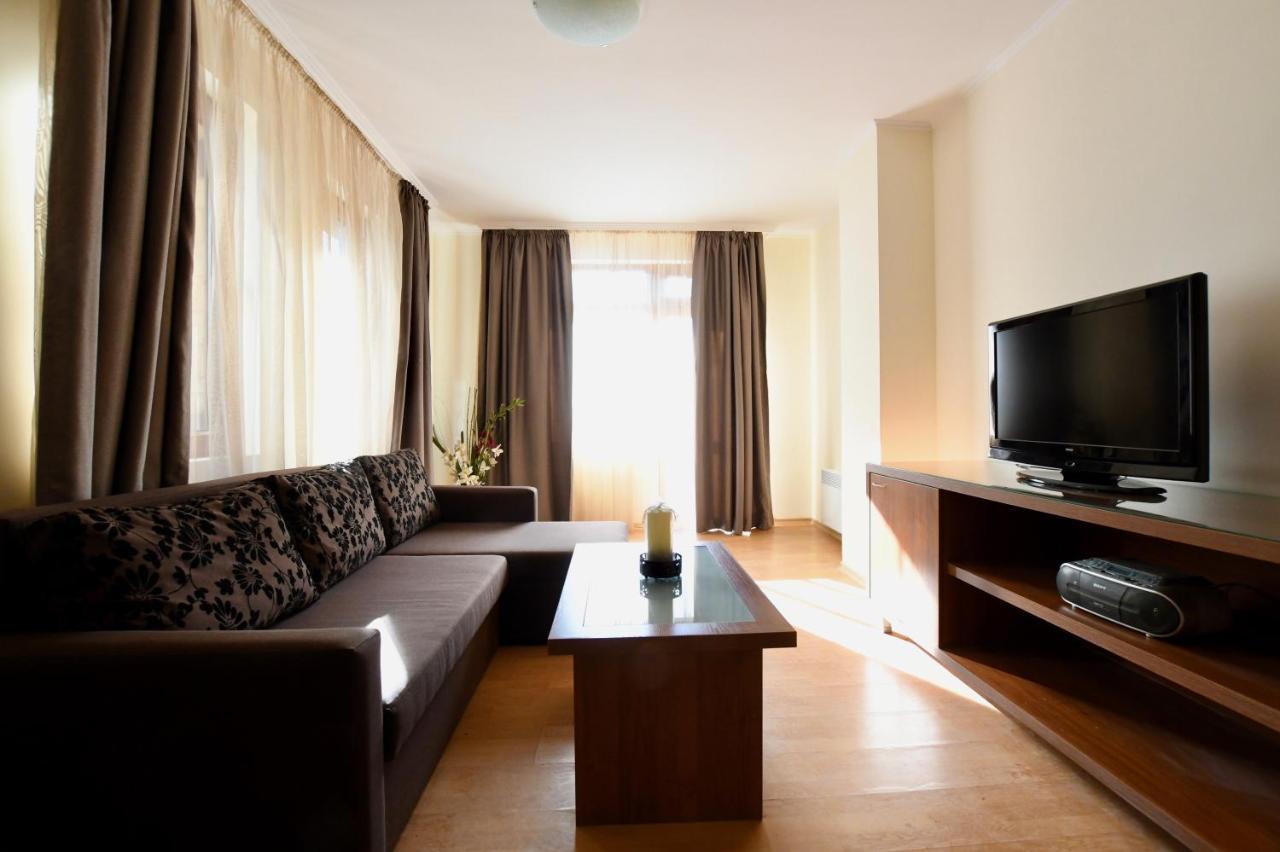 Dolomiti Apartments Банско Экстерьер фото